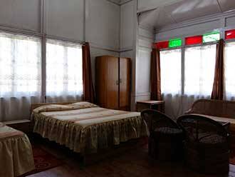 Eldorado Guest House, Shillong 5